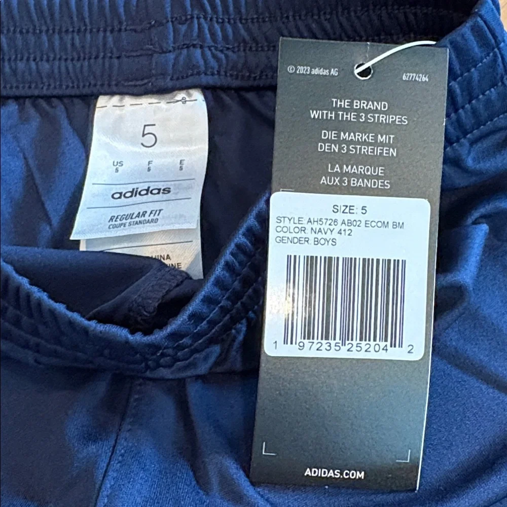Adidas Kids Boys size 5 Navy Blue Athletic Shorts elastic waistband New